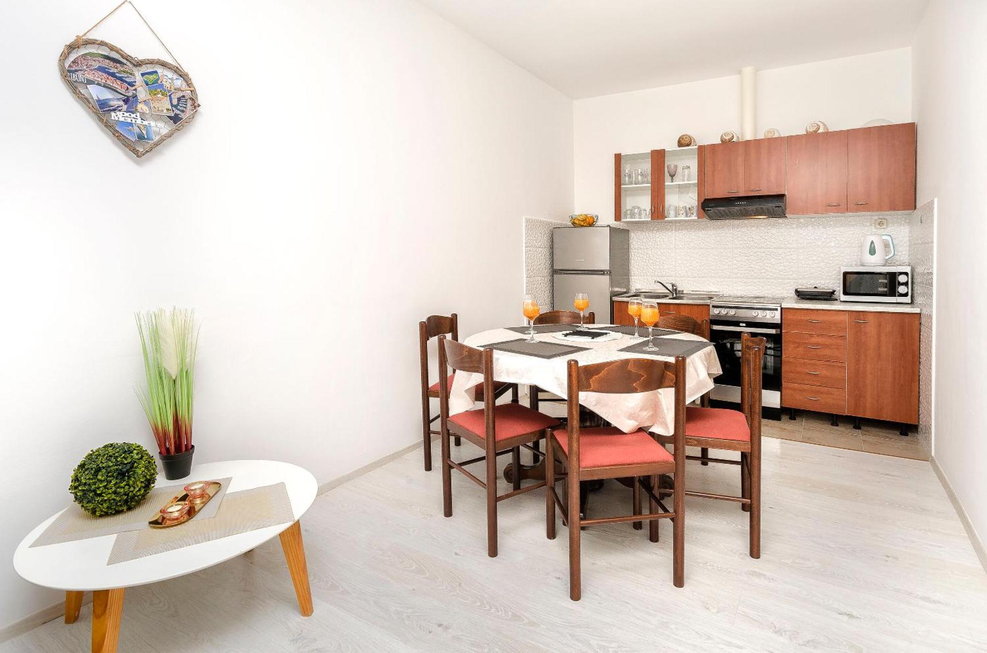 Apartments Sanja Tribalj Eksteriør billede